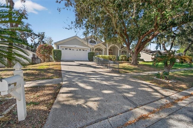 Photo - 4517 Oak River Cir