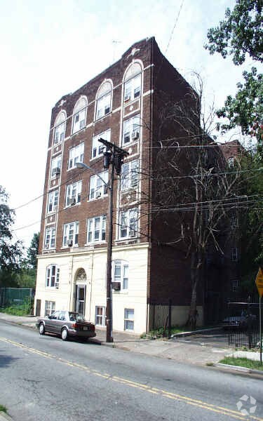 188 190 Carroll St Apartments For Rent In Paterson Nj Forrent Com 188 190 Carroll St Apartments For Rent In Paterson Nj Forrent Com