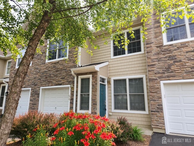 Photo - 54 Amber Dr Townhome