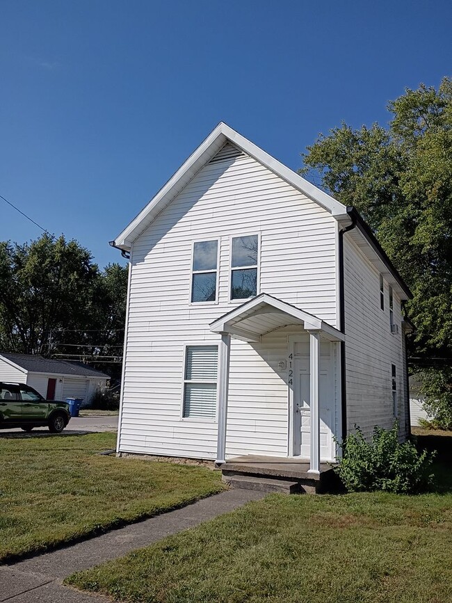 Photo - 4124 S Landess St Unit 4124 1