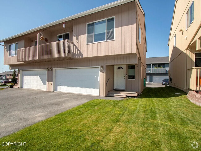 Building Photo - 13766 Hunterwood Ln Rental