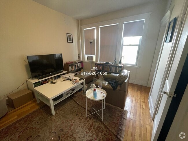 Building Photo - NO FEE! September Cozy 2bed in Brighton! E... Rental