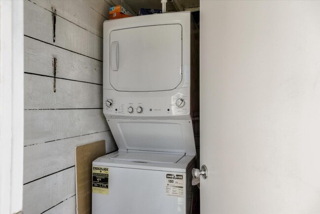 Photo - 141 Santa Clara Ave