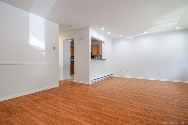 Photo - 123 Willow Springs Unit 123