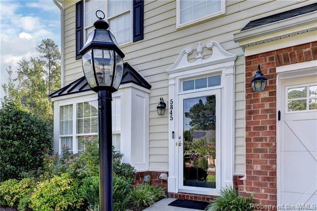 Photo - 5845 Nandina Cir