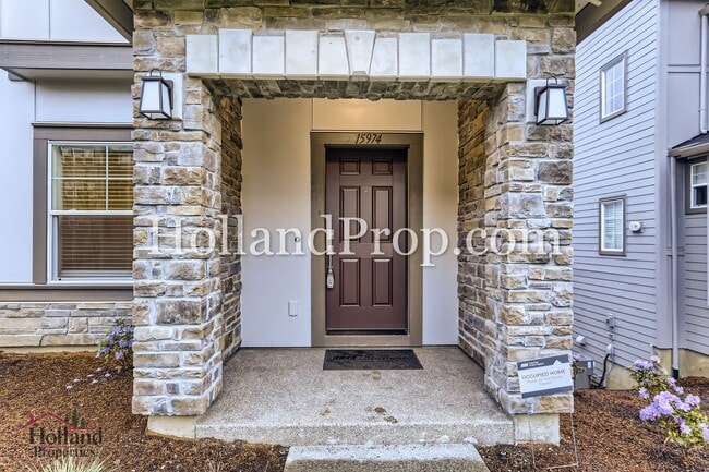 Photo - 15974 NW Hosmer Ln