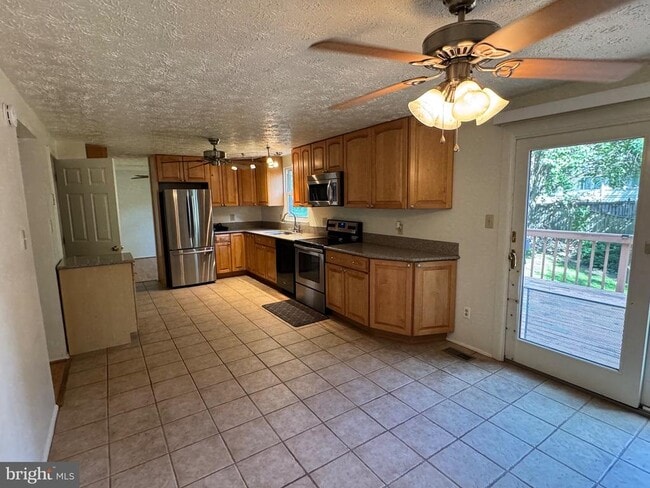 Photo - 12827 Framingham Ct