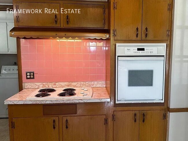 Photo - 4360 Ingalls St