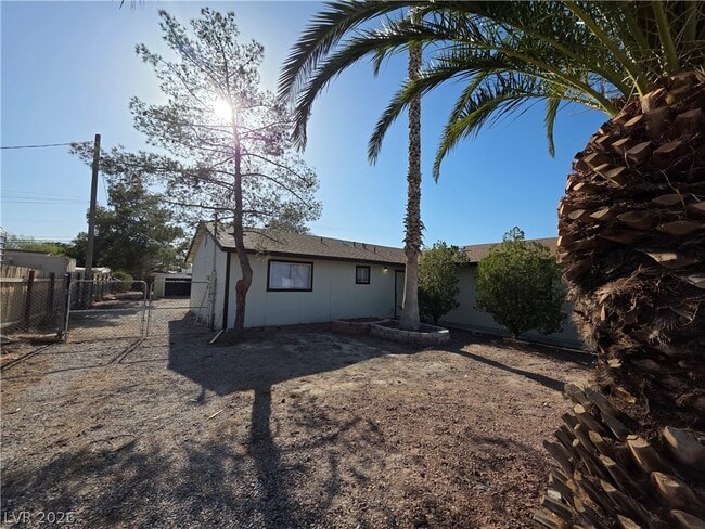 Photo - 4341 San Mateo St