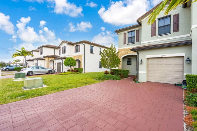 Photo - 11101 W 33rd Ct