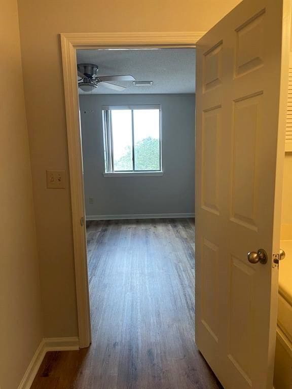 Photo - 2106 Pawnee Dr SE