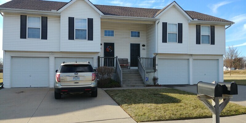2617 NW 69th PL KCMO 64151 A - 2617 NW 69th PL KCMO 64151 A House