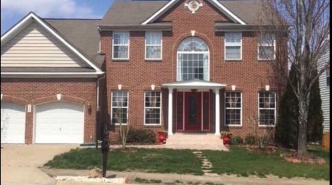 Building Photo - 720 Emerald Hill Dr NE