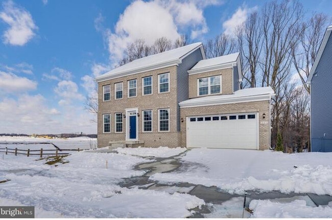 Photo - 10810 Meridian Hill Way