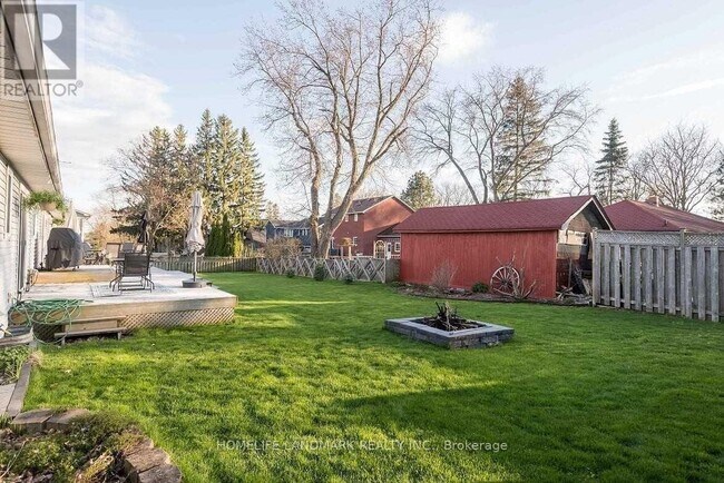 Photo - 32 Elmvale Blvd