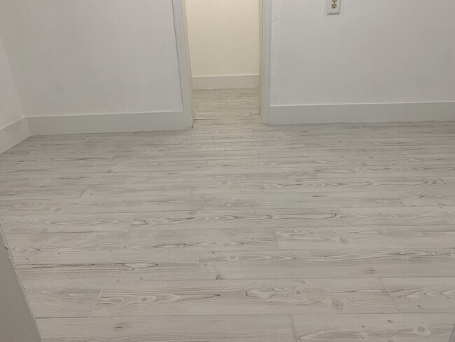 Photo - 3804 Evans Ave