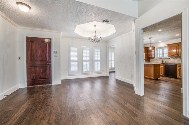 512 Parkview Pl