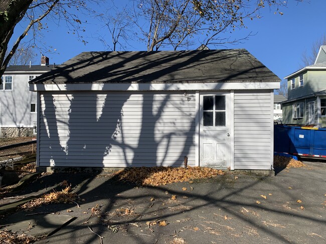 Photo - 468 Massasoit Rd Apartamentos Unidad Top floor