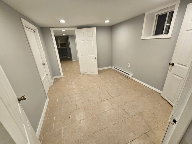 97 Hawkins St Unit 2