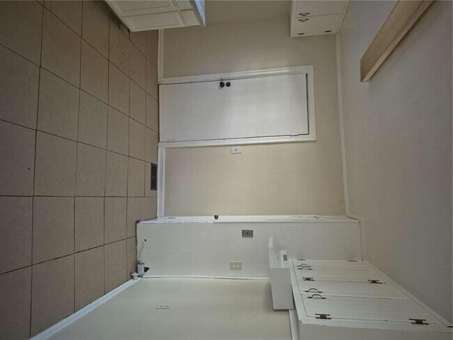 Photo - 2190 Jernigan Dr SE