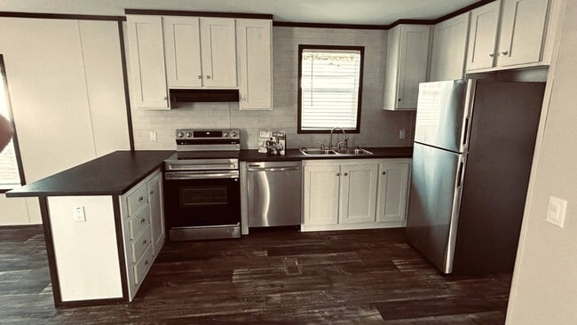 Photo - 400 29th Ave