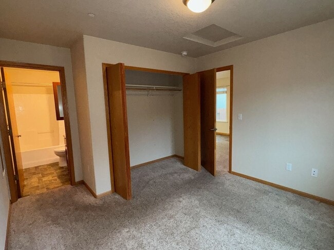 Photo - 1879 Maplewood Dr Unit 1879 Maplewood