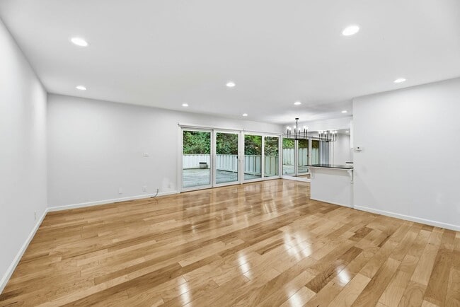 Photo - Elegantly Updated Apartment for Rent in Orinda