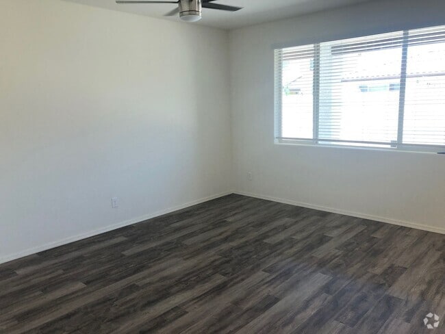 Building Photo - 4214 W Winston Dr Rental