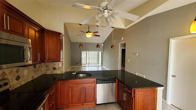 Photo - 3853 Carambola Cir N