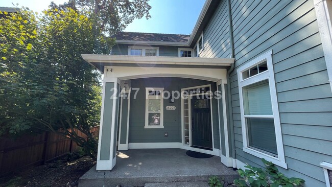 Photo - Stunning 4 BD | 2.5 BA Craftsman - Milwaukie