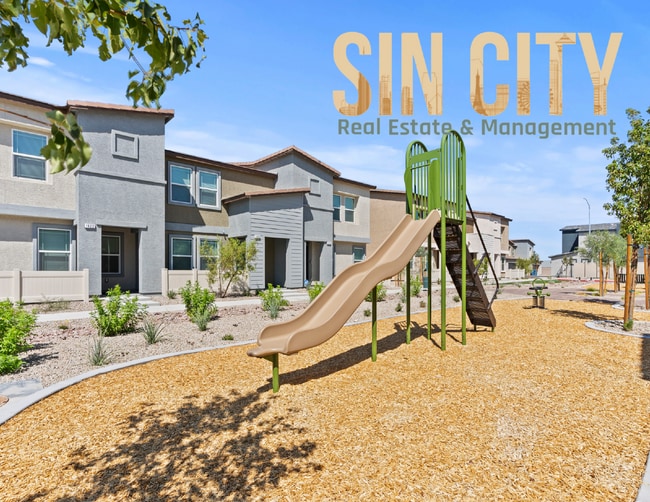 Photo - 1919 Stanza St