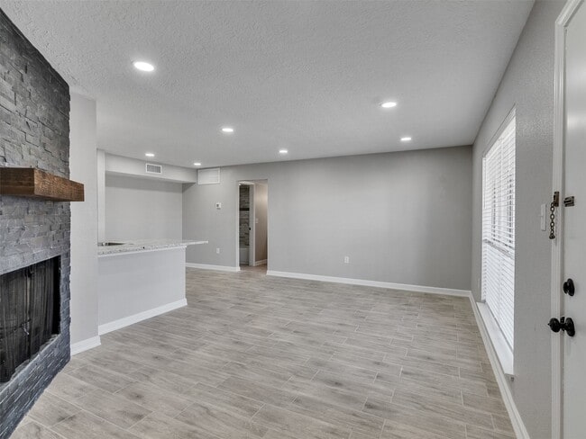 Building Photo - 260 El Dorado Blvd Unit 1610