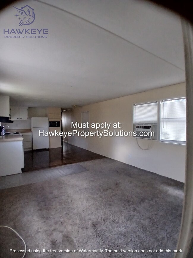 Photo - 1724 Oakland Rd W