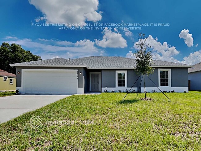 Photo - 1671 SW Rutland St