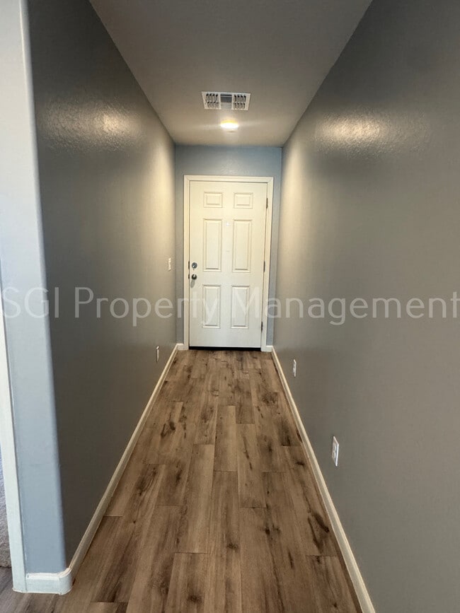 Photo - 2033 E Velvet Pl