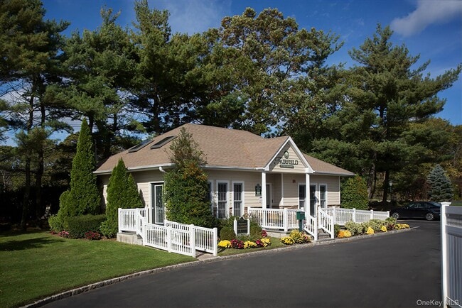 Building Photo - 655 Belle Terre Rd Unit 80
