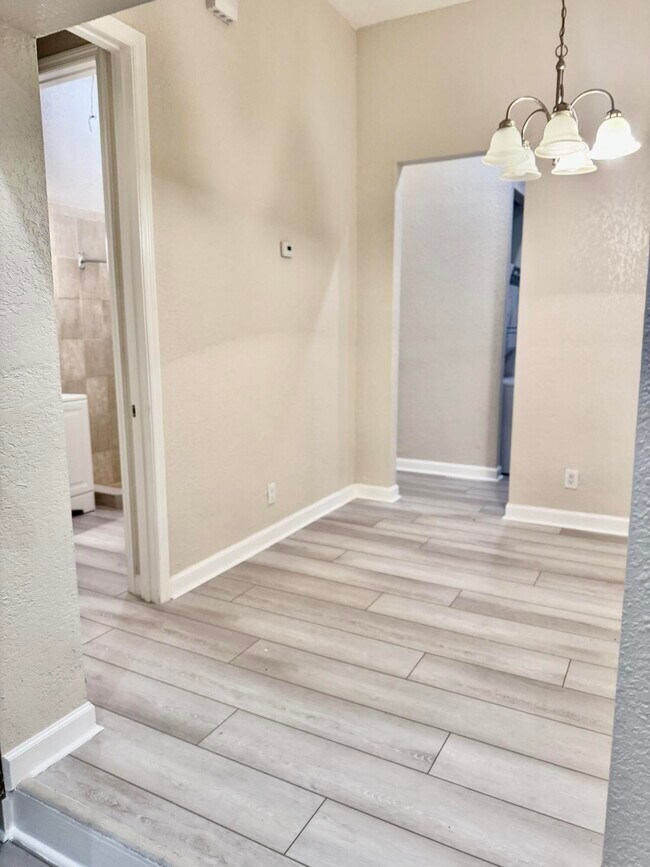 Photo - 1040 17th St