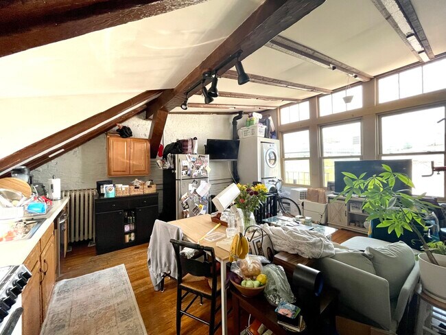 Photo - 8 Champney St Unit 3