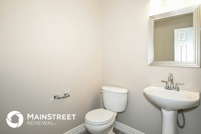 Photo - 821 Preston Dr