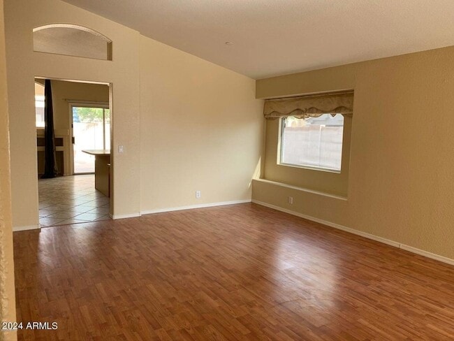 Photo - 814 W Morelos St