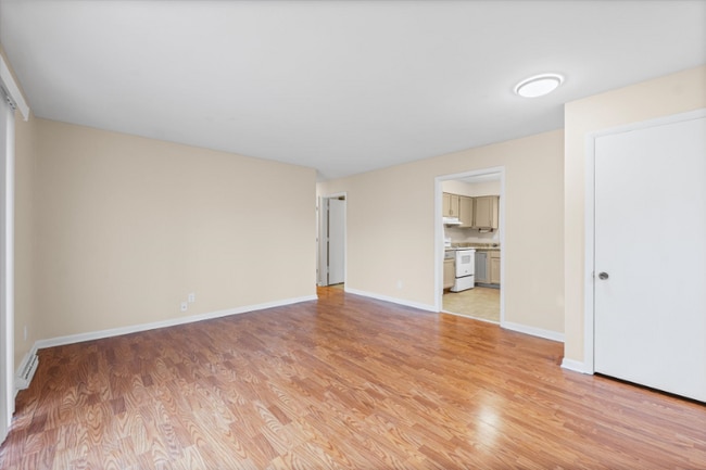 Photo - 615 E Colorado Ave Unit B