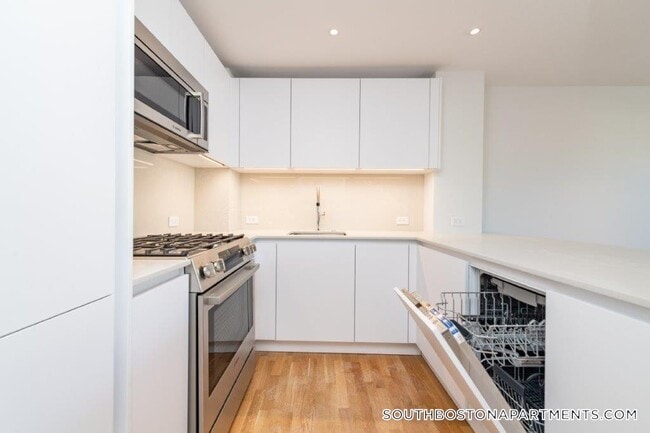Photo - 1410 Columbia Rd Unit 4K