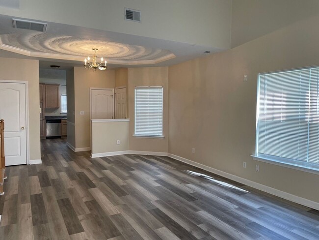 Photo - Spacious 4-Bedroom End-Unit Condo in Virgi...