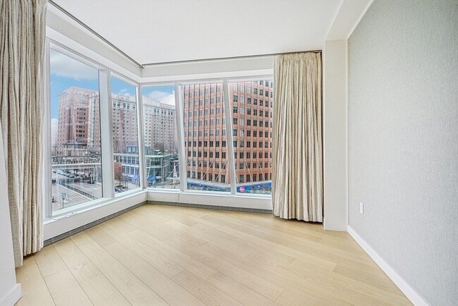 Photo - 150 Seaport Blvd Unit 6F
