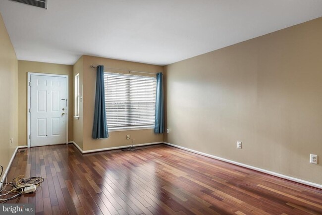 Photo - 67 Hearthstone Ln