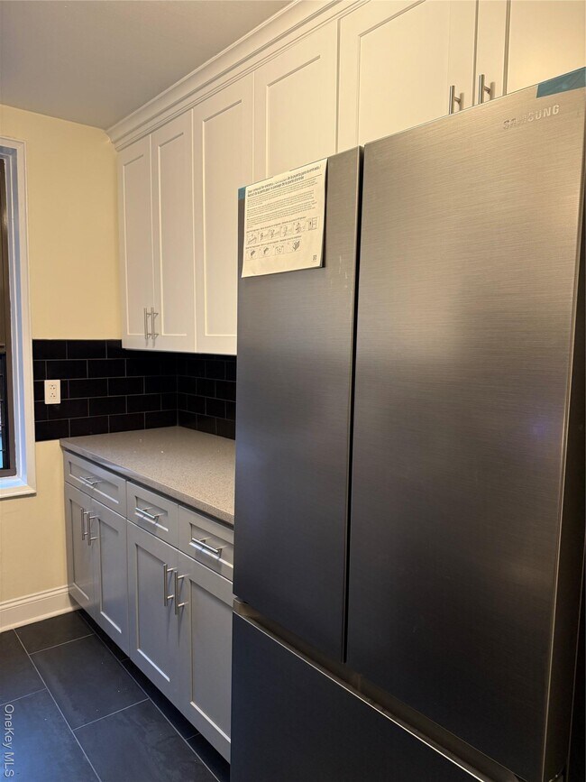 Photo - 555 McLean Ave Unit 5A