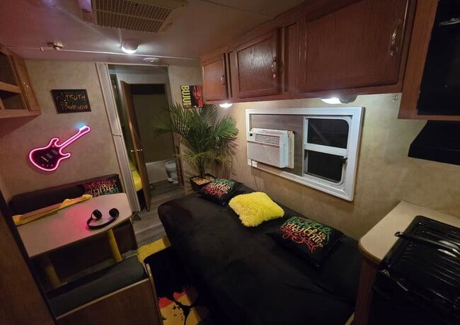 Building Photo - 15634 SW 41st Street Rd