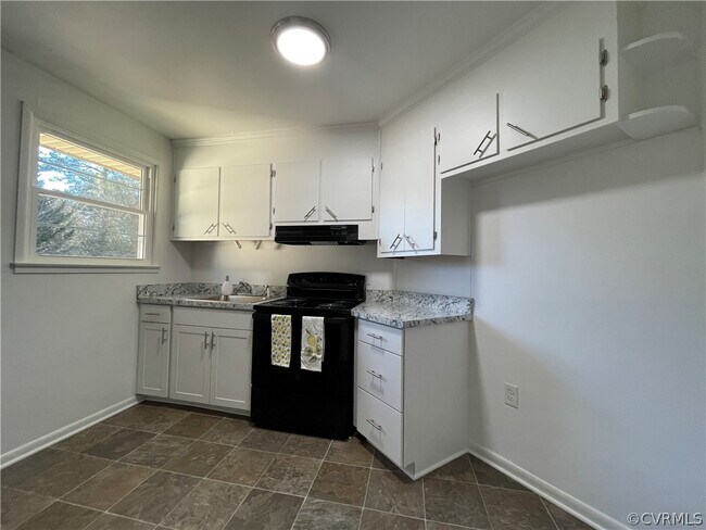 Photo - 16411 Harrowgate Rd