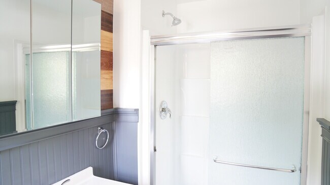 Photo - 4027 Beechwood Blvd