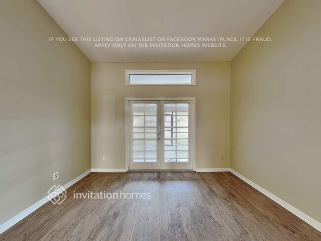 Photo - 3532 Finch Dr